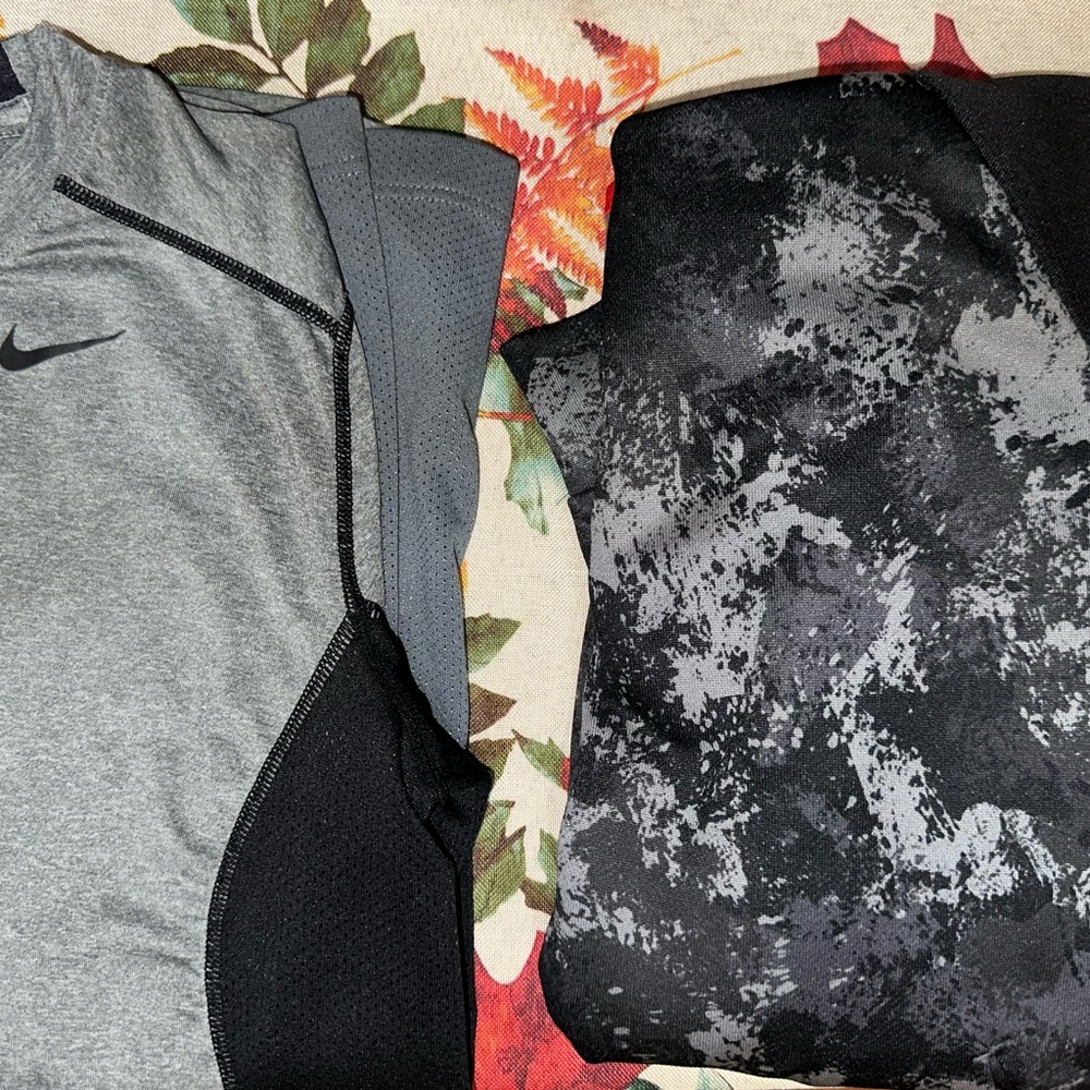 Boys clothing bundle lot. 10/12 youth - Picture 6 of 9